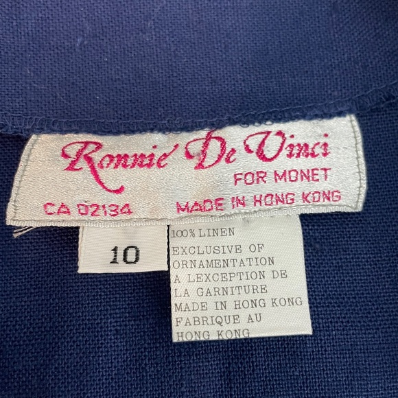 LINEN Button Down Top - Picture 15 of 16